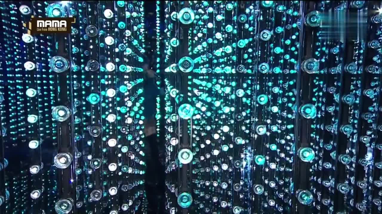 240075164377